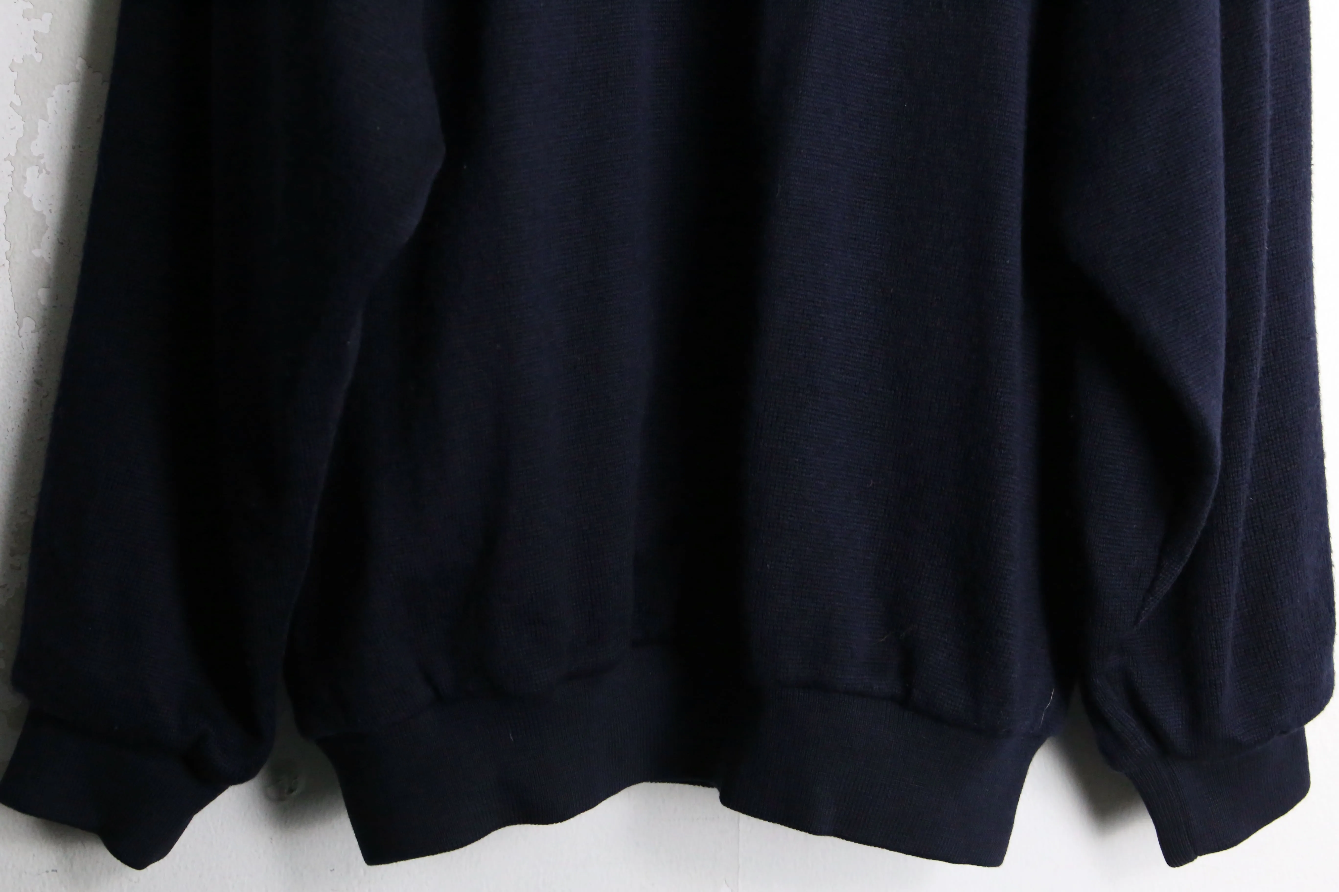 80's "bueckle" navy color suede switching knit loose cardigan