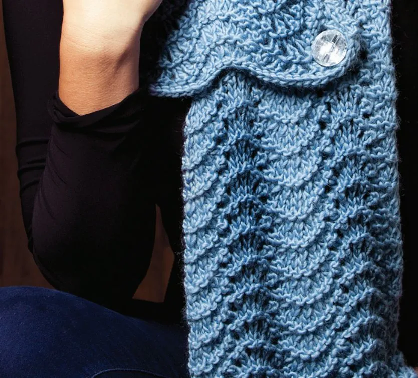 Adorable Fan Stitch Scarf Knitting Pattern (AE - 8006)