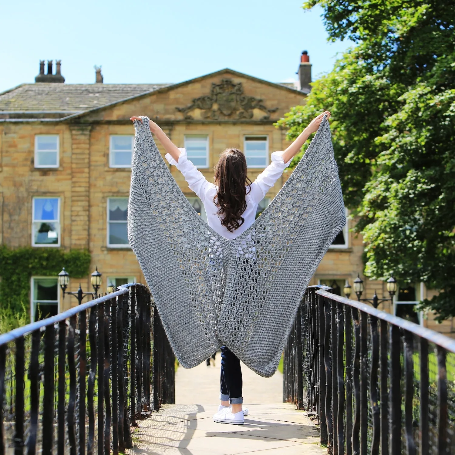 Aveline Poncho Shawl Knitting Kit