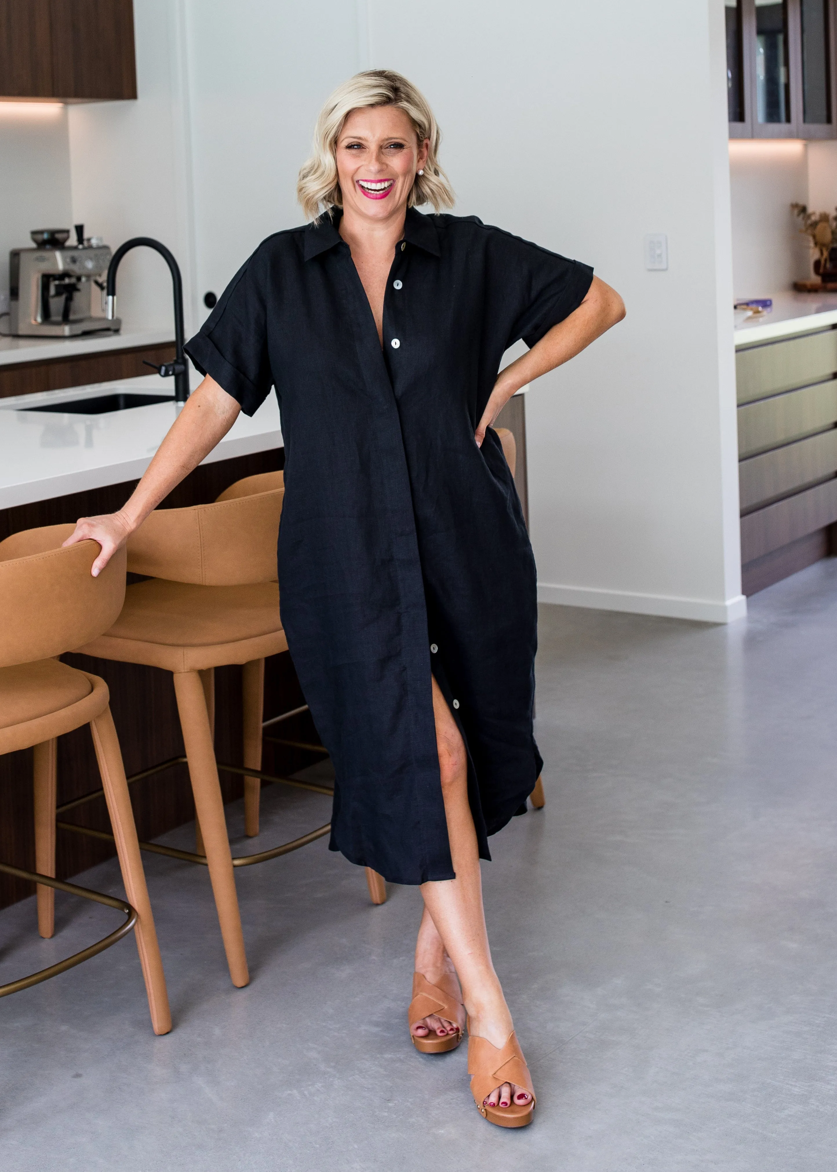 Beyah linen shirtdress in black