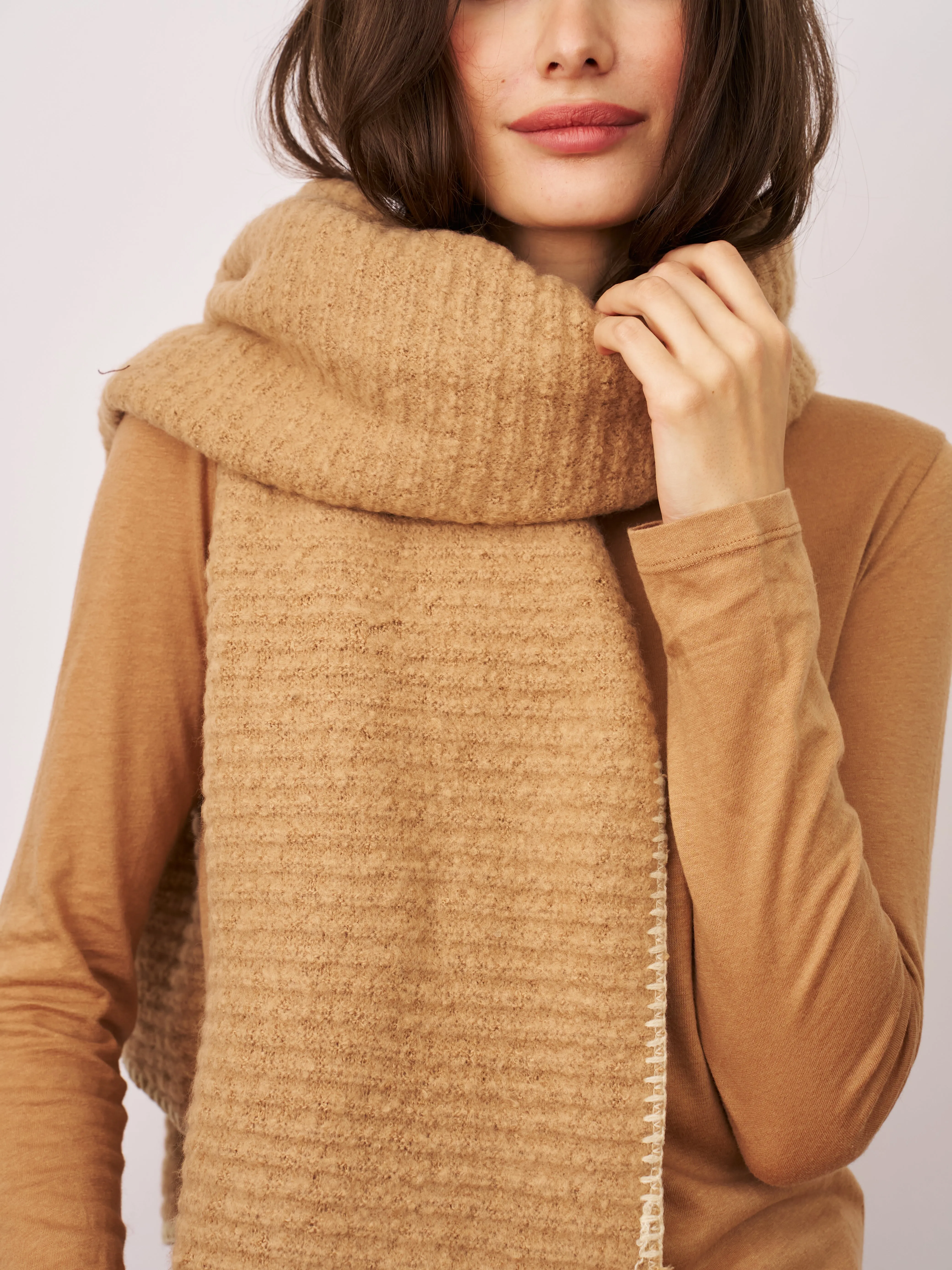 BLANKET STITCH KNIT SCARF - WHEAT/IVORY