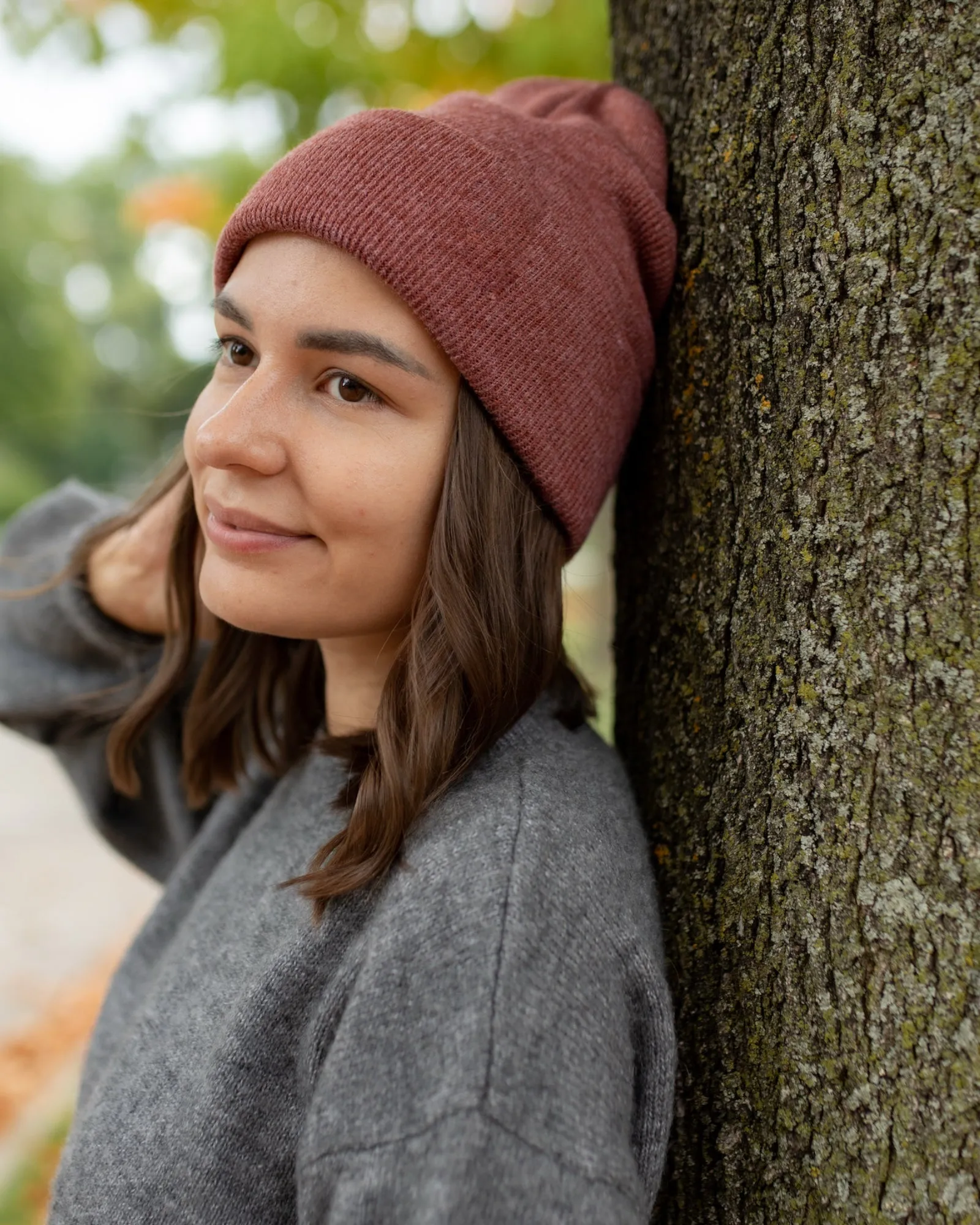 CS103 HAAKWEAR Traditional Silent Cuffed Beanie, Rusty Burgundy