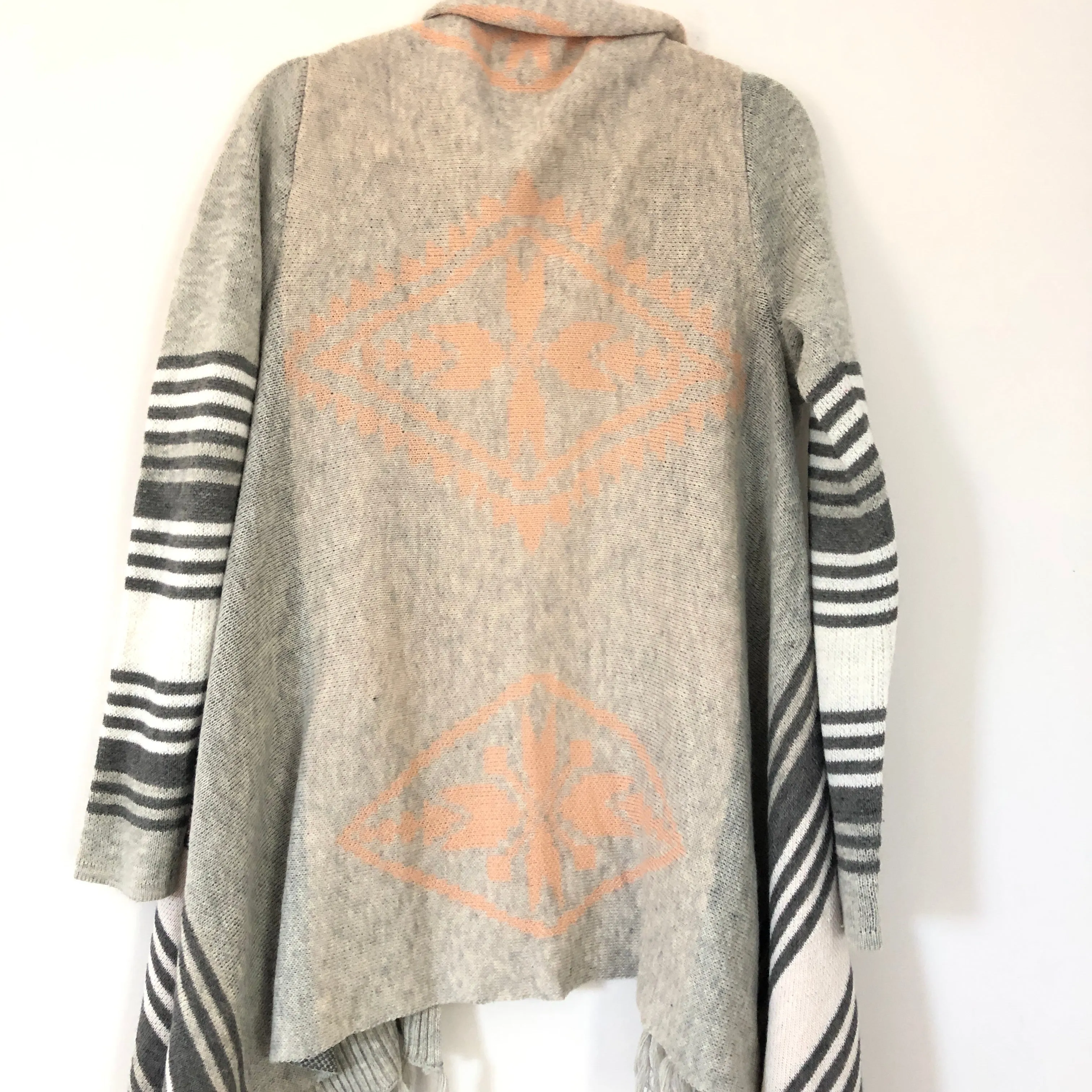 Daytrip Aztec Print Fringe Detail Cardigan- Size M