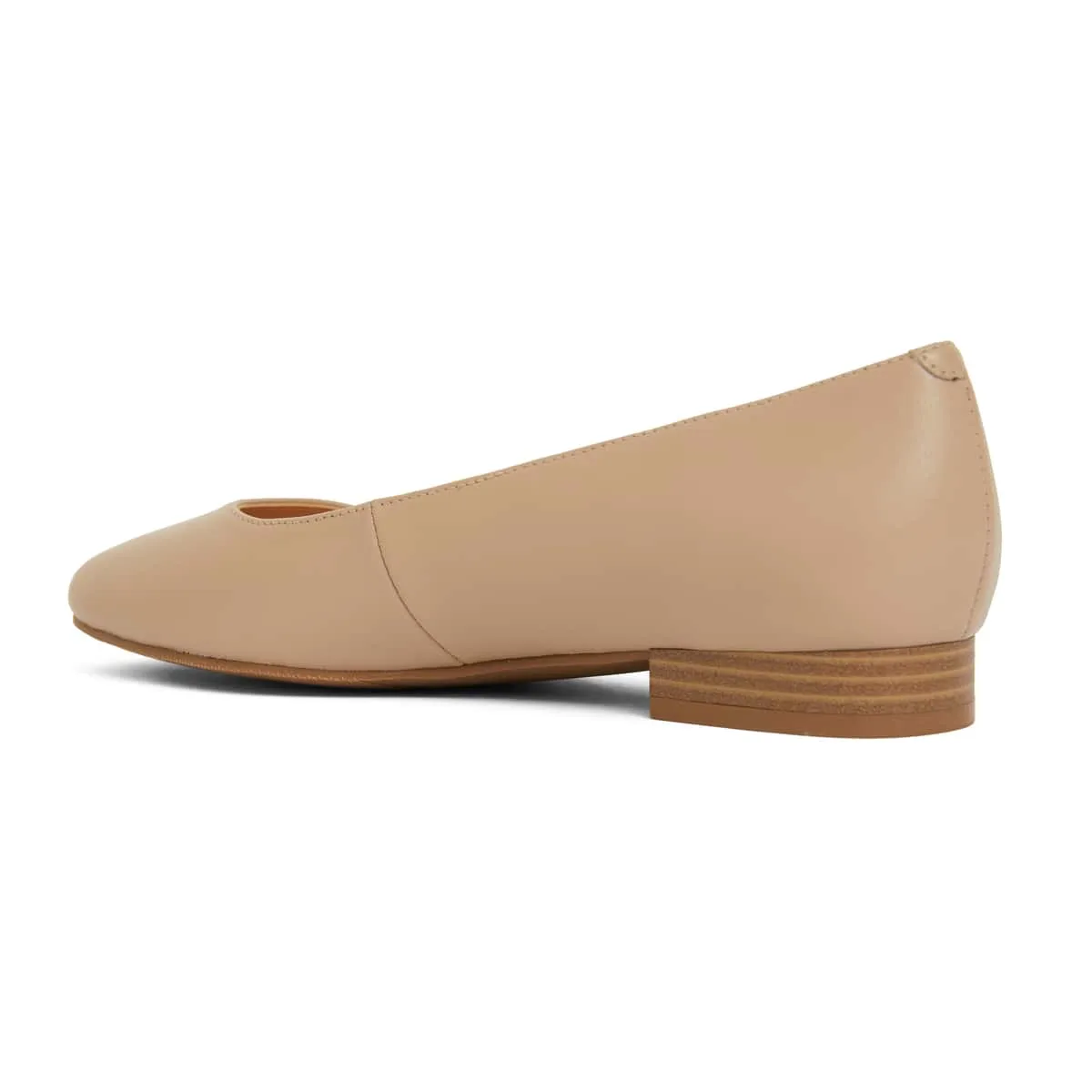 Gaby Flat in Nude Leather