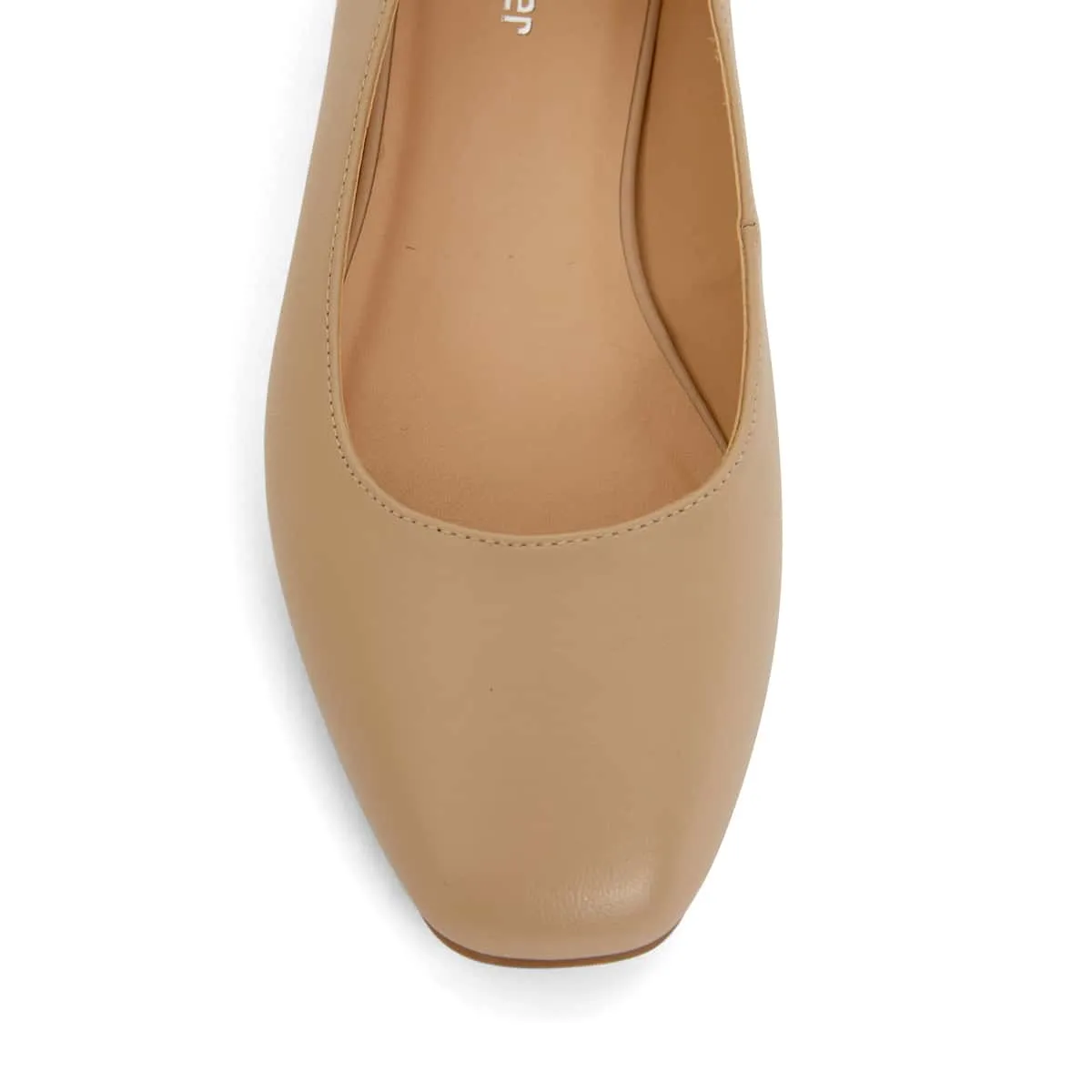 Gaby Flat in Nude Leather