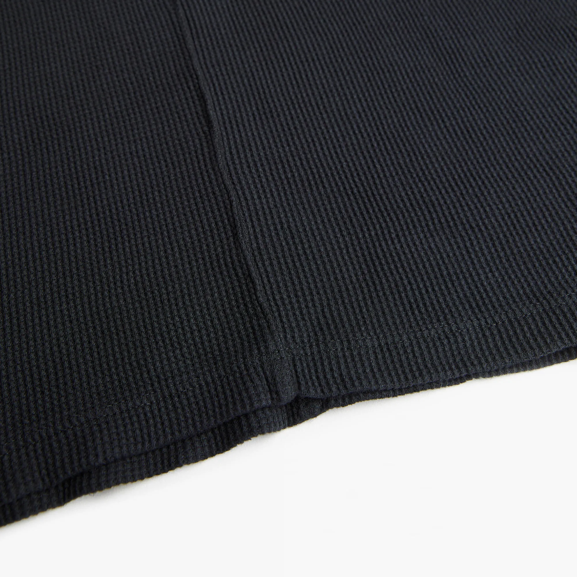 thermal standard tee / washed black